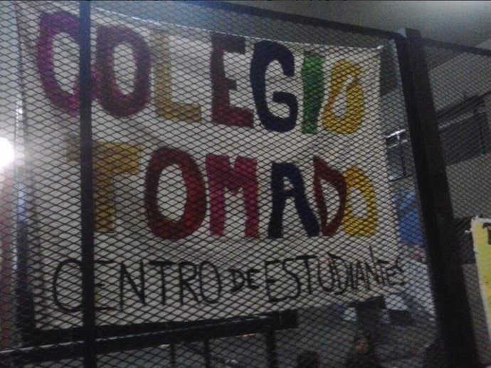 Colegio Tomado