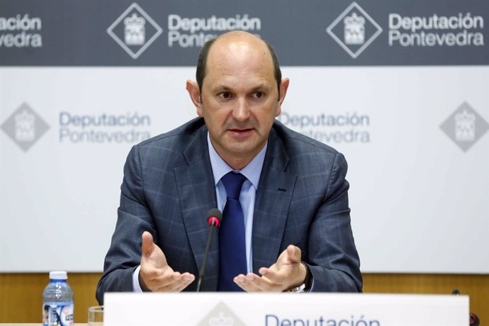 El presidente en funciones de la Diputación de Pontevedra, Rafael Louzán