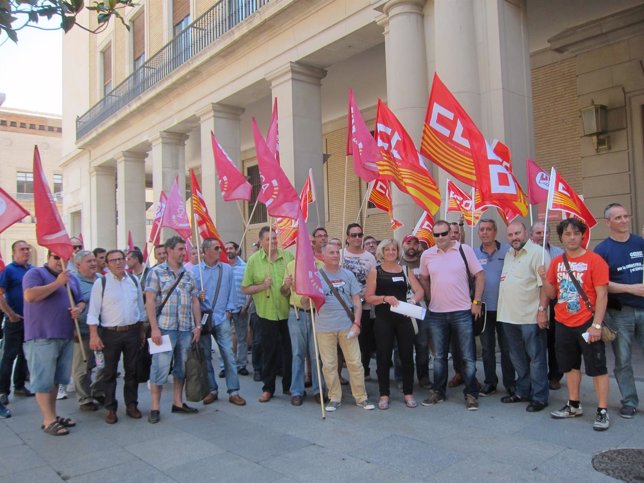 UGT y CCOO reclaman unos precios energéticos más competitivos.