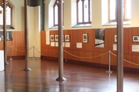 El Palacio Botines de León acoge una muestra fotográfica sobre la historia del Carmen Descalzo