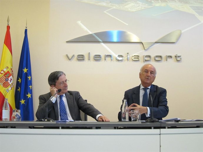    El Presidente De La APV, Rafael Aznar, En Rueda De Prensa.