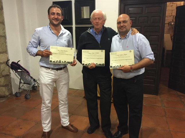 Médicos premiados en el Congreso Nacional de Cirugía Taurina