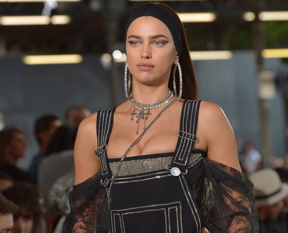 PARIS, FRANCE - JUNE 26: Irina Shayk walks the runway during the Givenchy Menswe