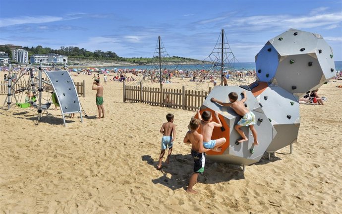 Parques infantiles playeros 