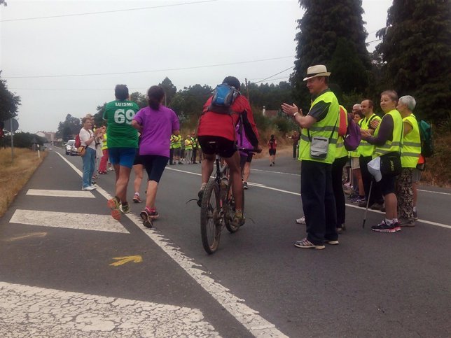 Corte del tráfico en la N-547 para pedir más seguridad