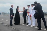 Ana de Orleans entrega a la fragata 'Blas de Lezo' la bandera de combate