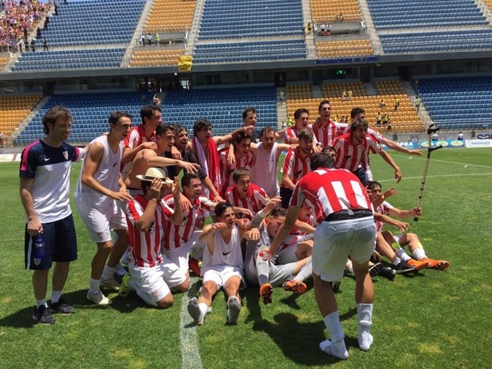 Bilbao Athletic ascenso Segunda Cádiz