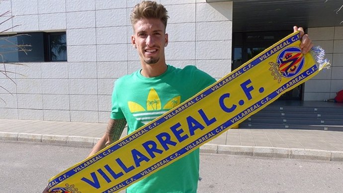 El nuevo futbolista del Villarreal Club de Fútbol Samu Castillejo