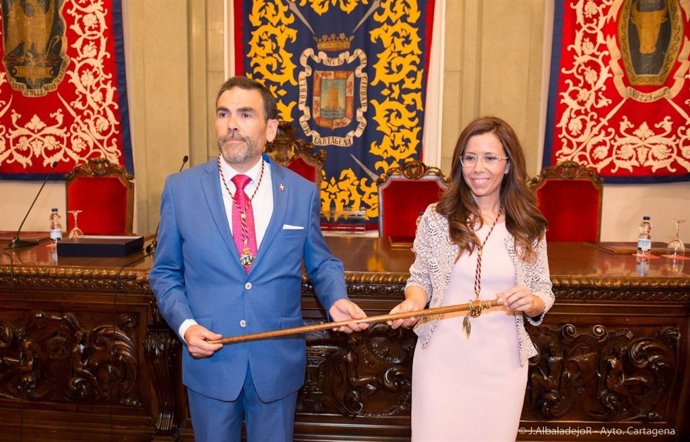 Toma posesión José López y Castejón en Cartagena