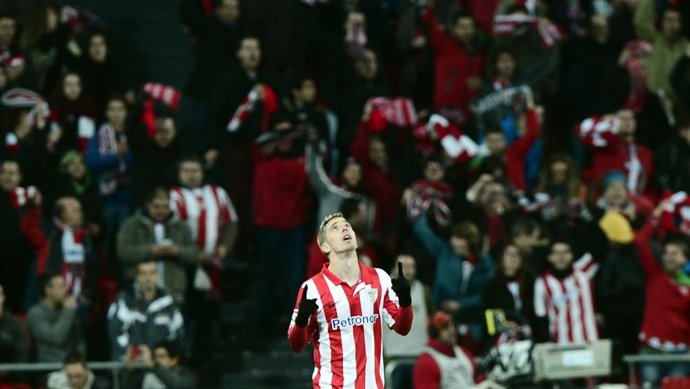 Muniain celebra los tantos con el Athletic 