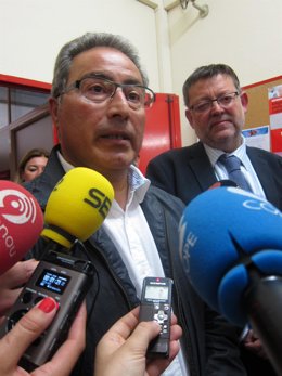 Paco Molina comparece tras reunirse con Ximo Puig, en imagen de archivo.