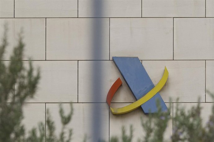 Agencia Tributaria, AEAT, Hacienda, impuesto, tributo, tributación, tributar