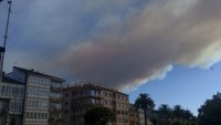 Un segundo incendio cercano a casas afecta a 15 hectáreas en Sober (Lugo), mientras el de Teo está estabilizado