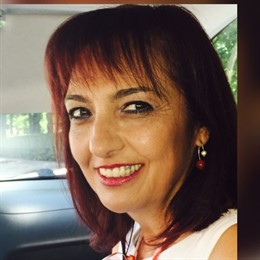 La presidenta, María Ángeles Luengo