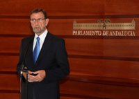 Manuel Gracia, expresidente del Parlamento, nuevo presidente del Puerto