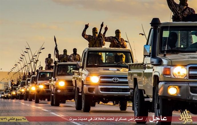 Exhibición de Estado Islámico en Sirte, Libia