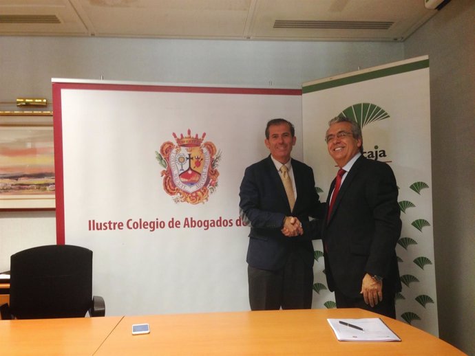 Francisco Javier Lara, del Colegio de Abogados, y Sebastián Morales, de Unicaja