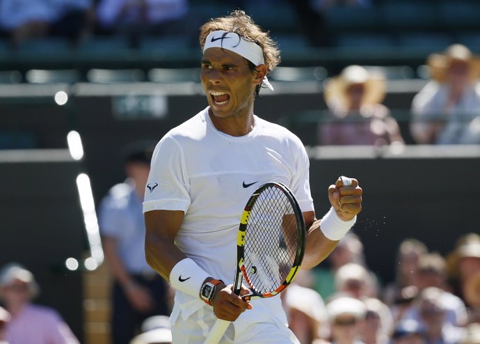 Rafael Nadal celebra su victoria ante Bellucci en Wimbledon