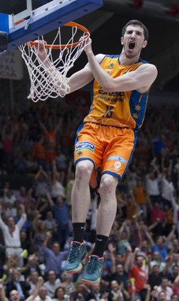 Valencia Basket vs Real Madrid Baloncesto, Guillem Vives