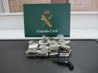 Dos detenidos en La Jonquera con cinco kilos de marihuana y nueve de hachís