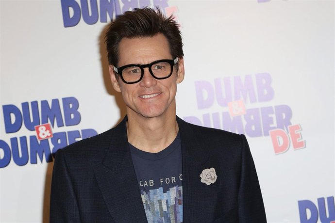 Twitter Jim Carrey incendia las redes opinión vacunas 