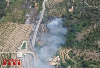 El incendio forestal en Esparreguera quema tres hectáreas
