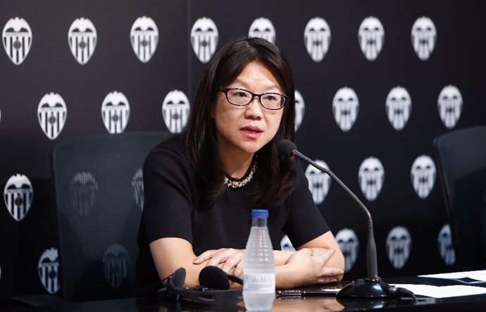 La presidenta del Consejo de Administración del Valencia CF, Layhoon Chan