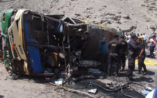 accidente de bus en Perú