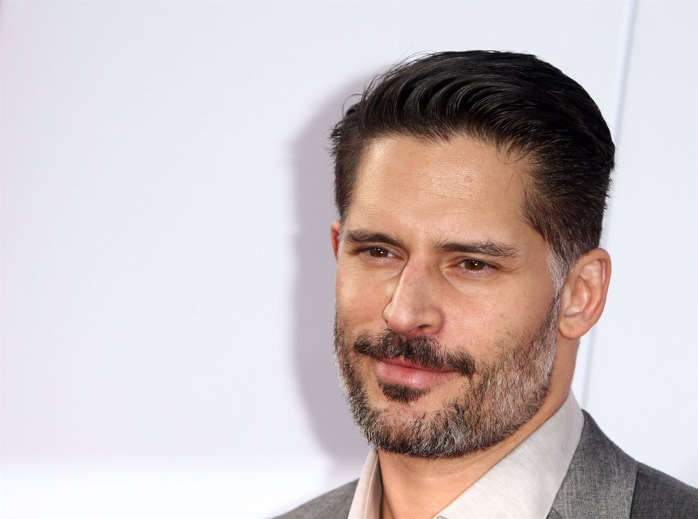 Joe Manganiello attends the premiere of 'Hot Pursuit' in Los Angeles