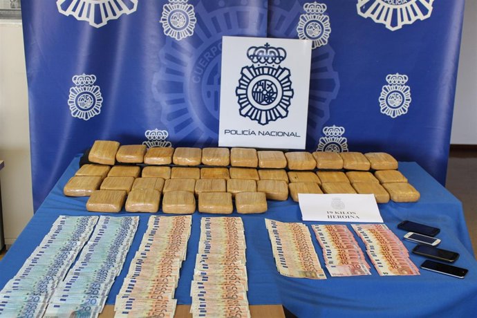 La Policía Nacional Frustra Un Pase De Droga Y Se Incauta De 19 Kilos De Heroína