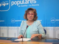 PP dice que los datos indican que el compromiso de Cospedal de crear 100.000 trabajos privados "era posible"