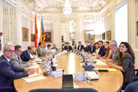 Colomer se replanteará la propuesta de los Iphone 6 con criterios de austeridad