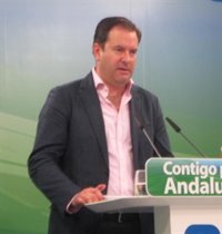 PP-A critica el "agujero negro" sobre la "administración paralela" de la Junta