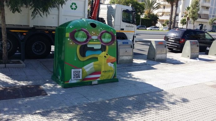 Contenedor ayuntamiento reciclado ecovidrio campaña inicio