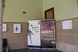 Foto de la muestra en la UNIA  'Andalucía viste su escena'