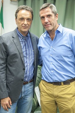 José Ortiz (PSOE) con Juan Carlos Maldonado (Ciudadanos)