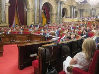 El Parlament pedirá exigir al Gobierno cerrar los CIE "en el plazo más breve posible"
