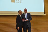 El físico Xavier Trepat recibe el X Premio Banc Sabadell a la Investigación Biomédica