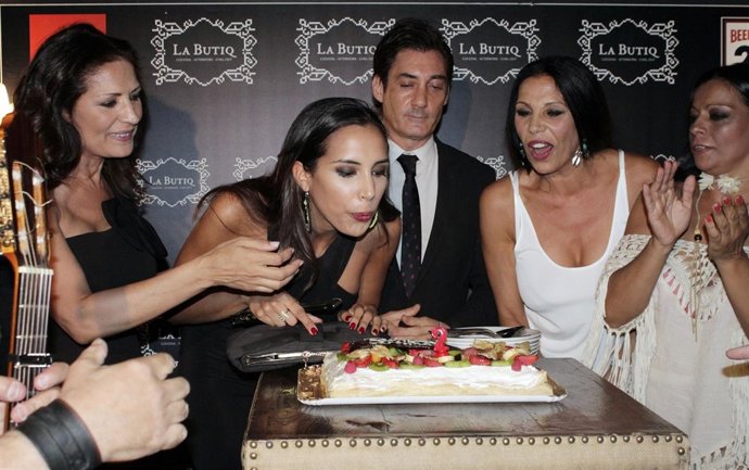 Toñi Salazar celebra el cumpleaños de su hija Carolina