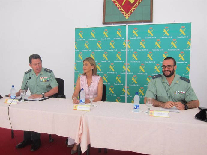 El jefe de la Guardia Civil en Catalunya Á.Gozalo, la delegada del Gobierno en C