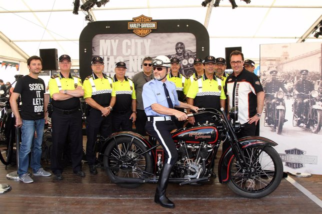 El VII 'Barcelona Harley Days' entrega una histórica JD de 1928 a la Guardia Urb