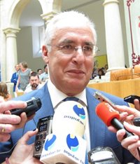 Ceniceros dice que "a pesar de la responsabilidad" está "tranquilo e ilusionado"