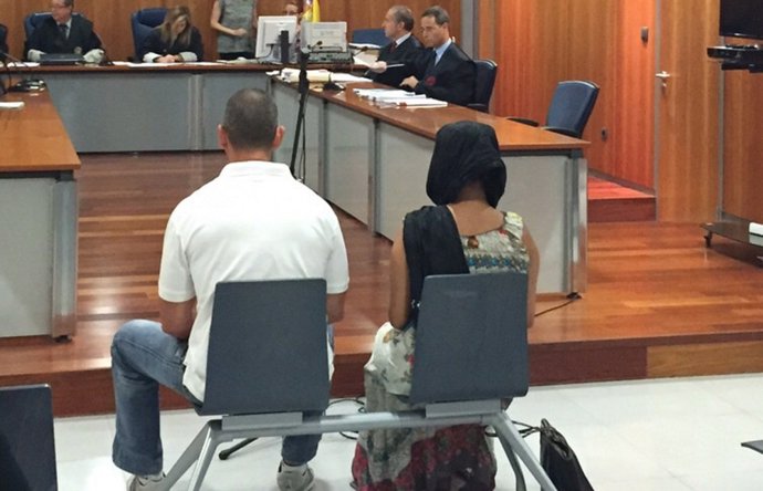 Juicio hombre acusado de asesinar a tres mujeres.