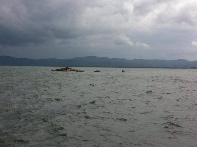 Ferry naufragado en Ormoc, Filipinas