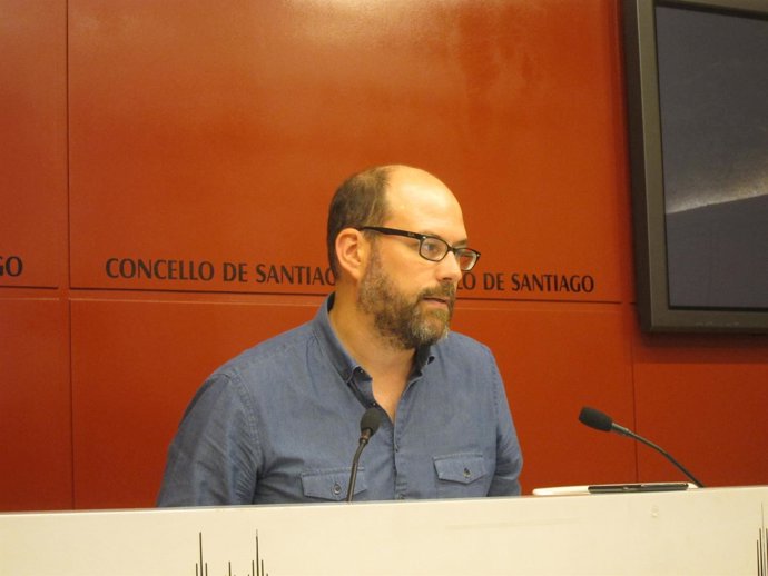 El alcalde de Santiago, Martiño Noriega, en rueda de prensa