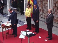 Pedro Antonio Sánchez jura su cargo de presidente de un Gobierno "dialogante y compartido"