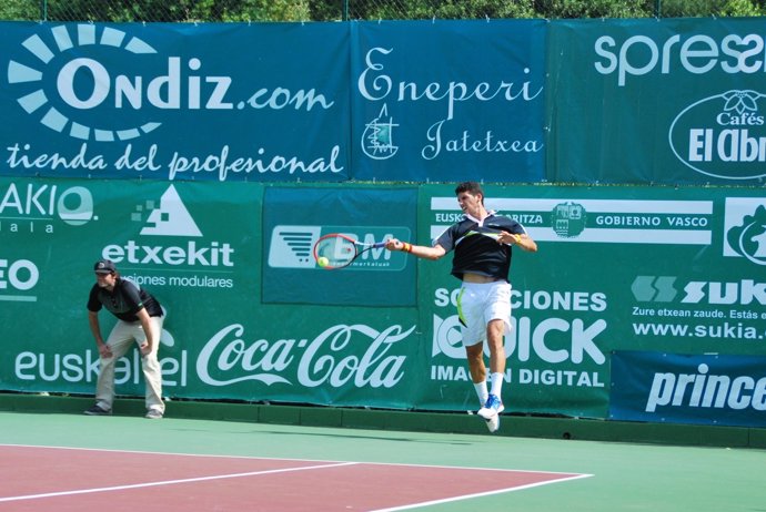 El tenista español Sergio Arauzo en el Open Kiroleta 2015