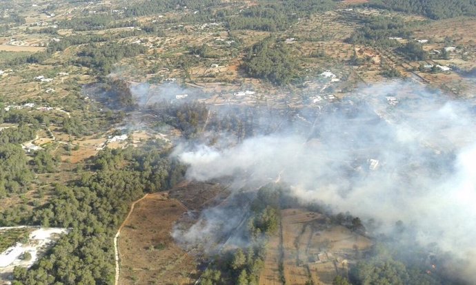 Incendio en Sant Joan (Ibiza)