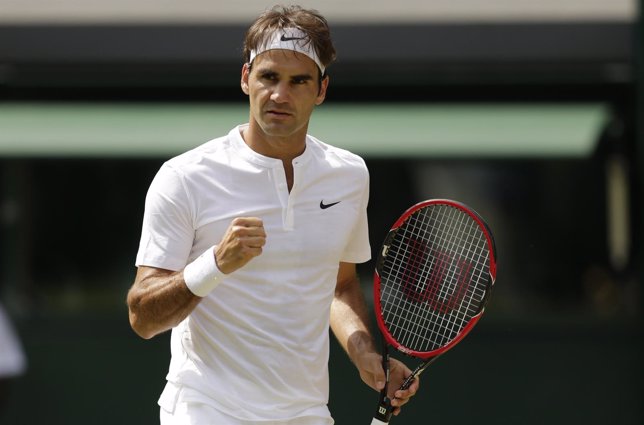 Federer tras meterse en octavos de Wimbledon 2015