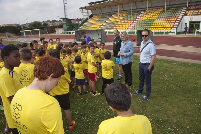 Campus de fútbol 'Educajugadores', en Camargo